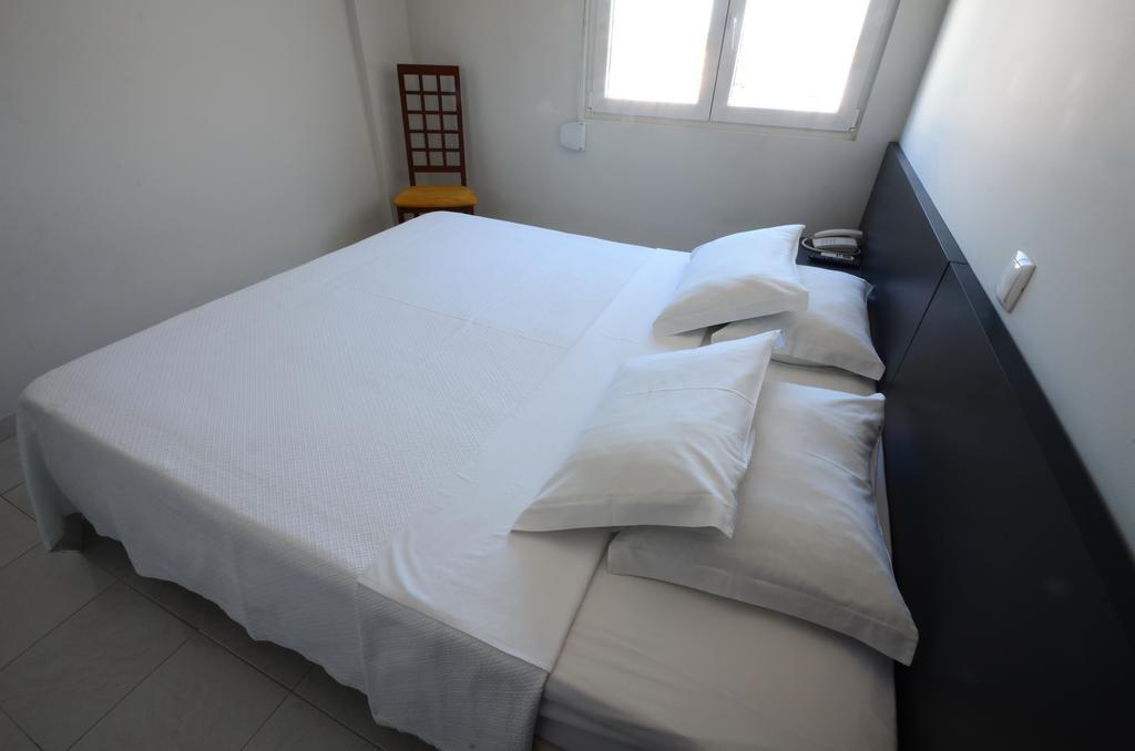 Guest House Boliqueime Ngoại thất bức ảnh