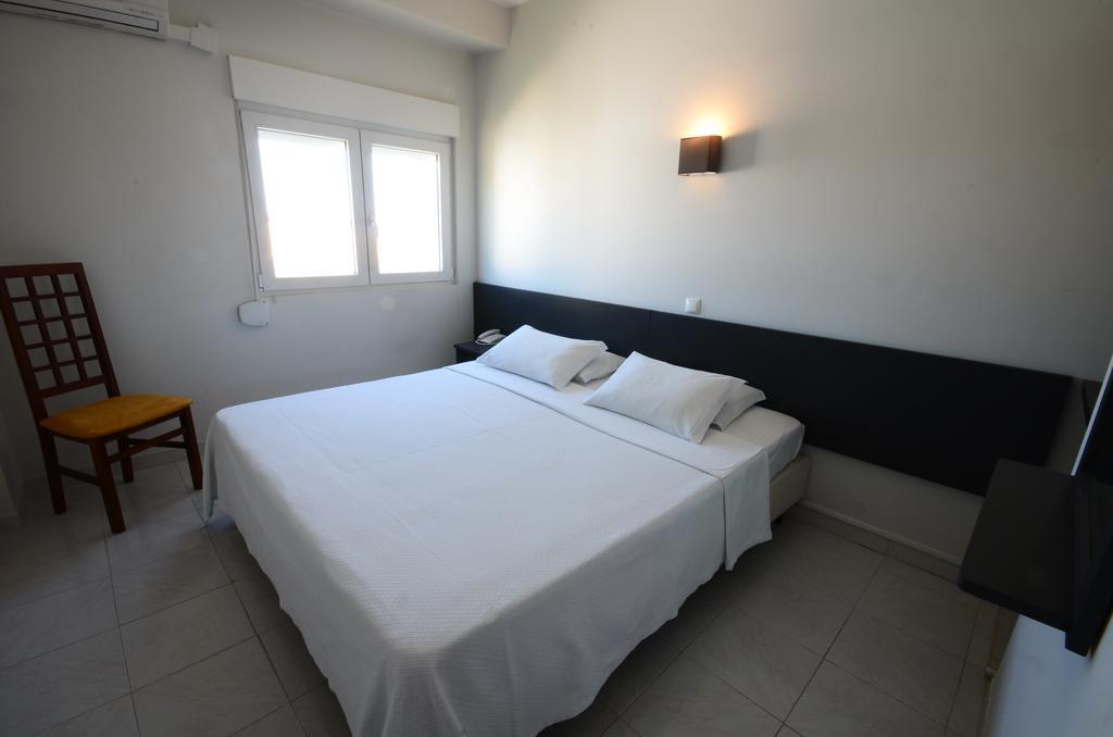 Guest House Boliqueime Ngoại thất bức ảnh