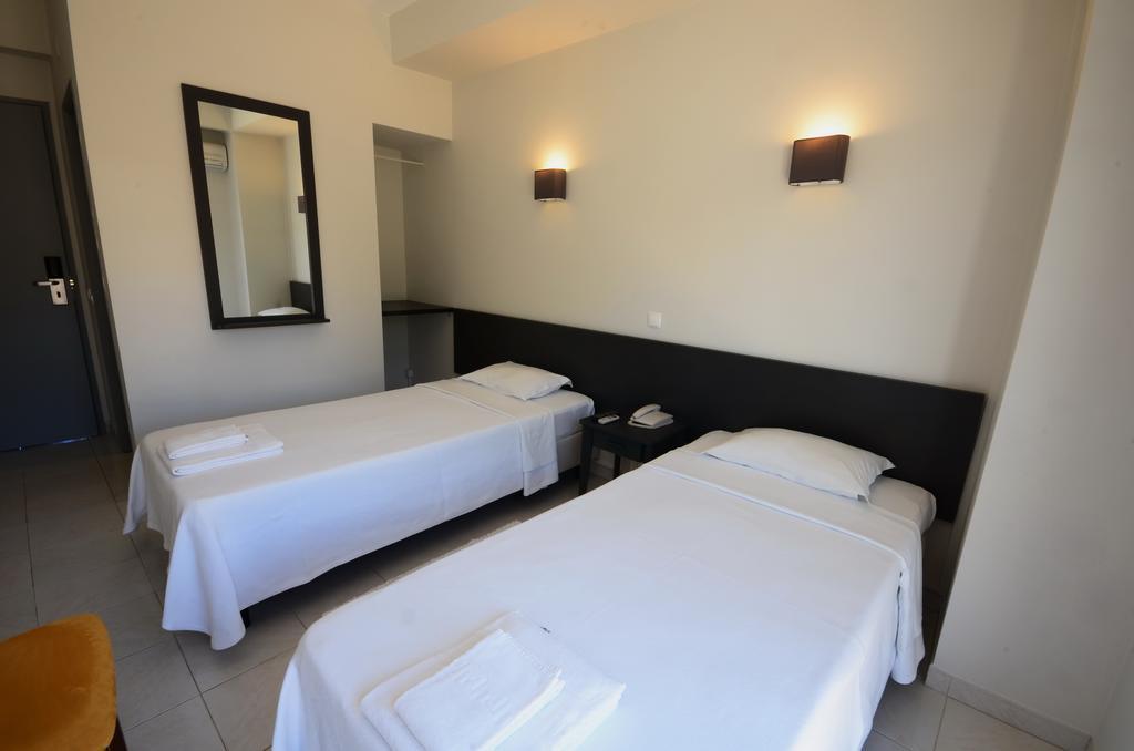 Guest House Boliqueime Ngoại thất bức ảnh