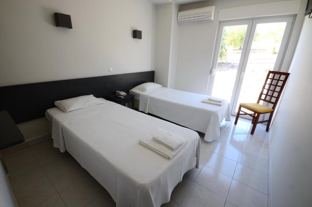 Guest House Boliqueime Ngoại thất bức ảnh