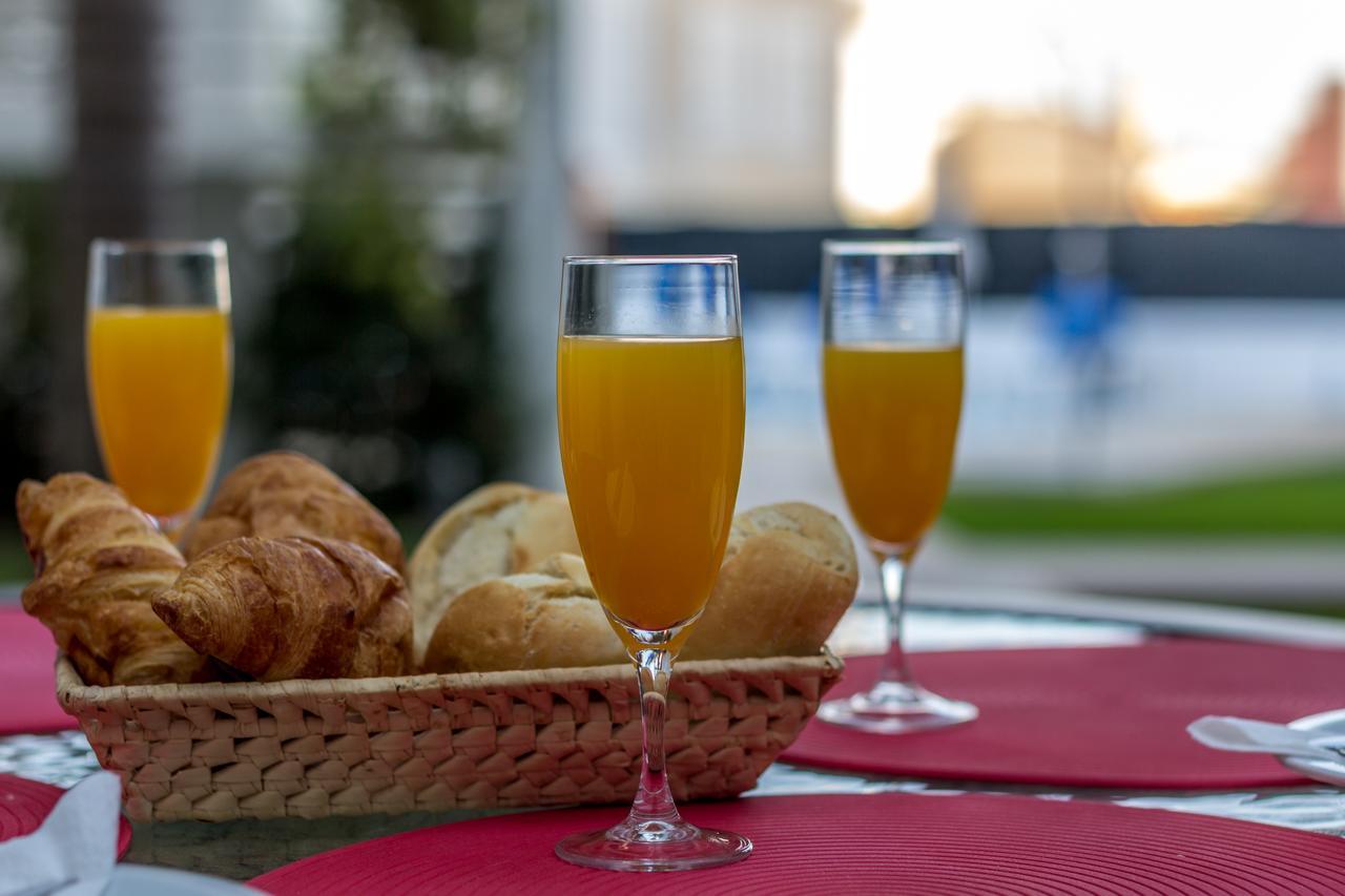 Guest House Boliqueime Ngoại thất bức ảnh